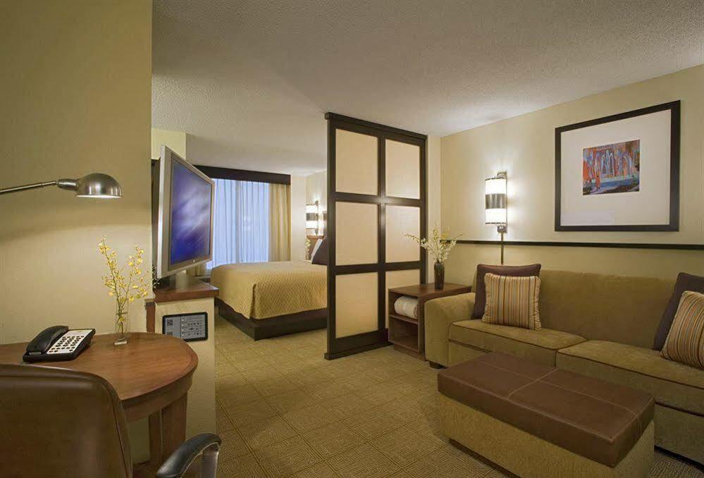 Hyatt Place Dallas/Plano Exterior photo